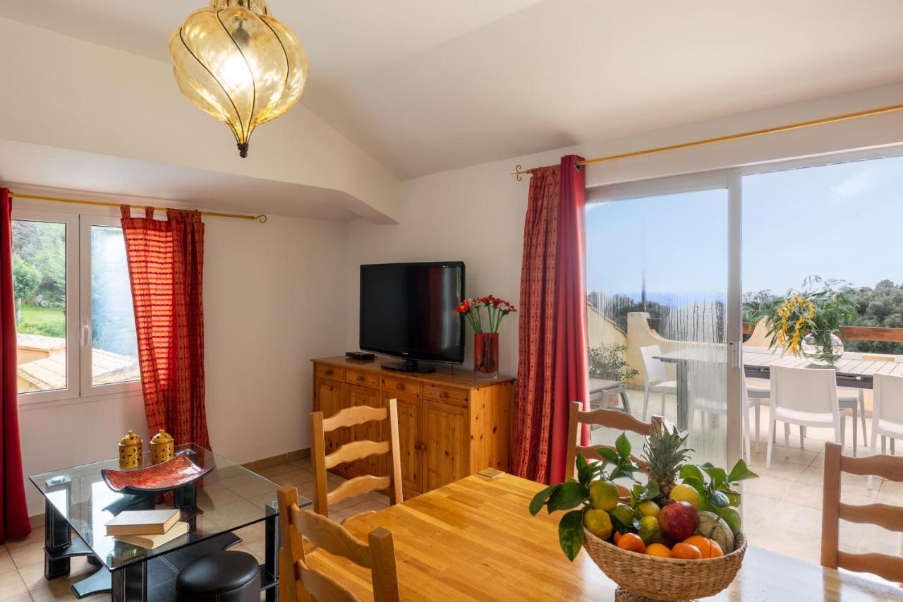 Aparthotel Helios 3*
